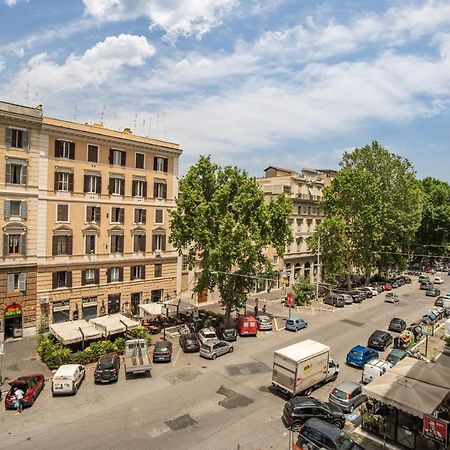Giulio Cesare Charming Suite Great Location Roma Ngoại thất bức ảnh